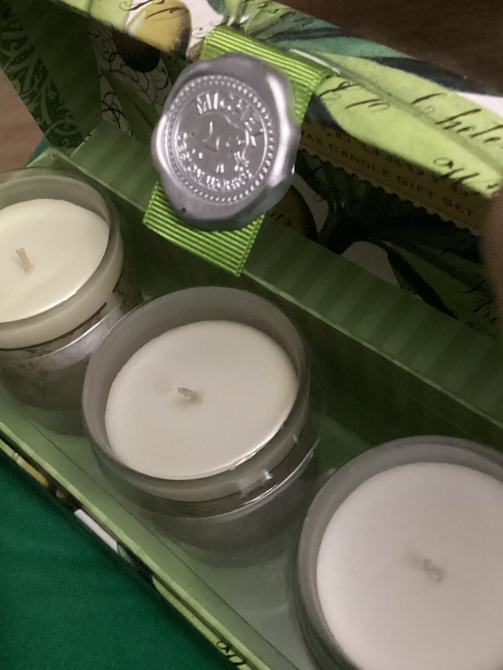 Set of White Votive Candles in Clear Glass - Home Accents